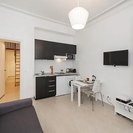 Apartment Voltaire *