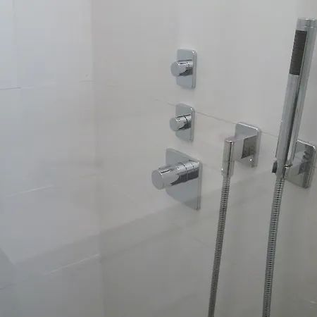 Apartment Voltaire Paris